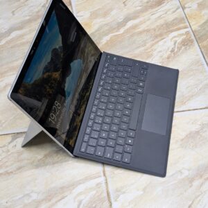 Microsoft Surface Pro 5 | Core i5 7th Gen | 8GB RAM | 256GB SSD | 12.6" 2K Display