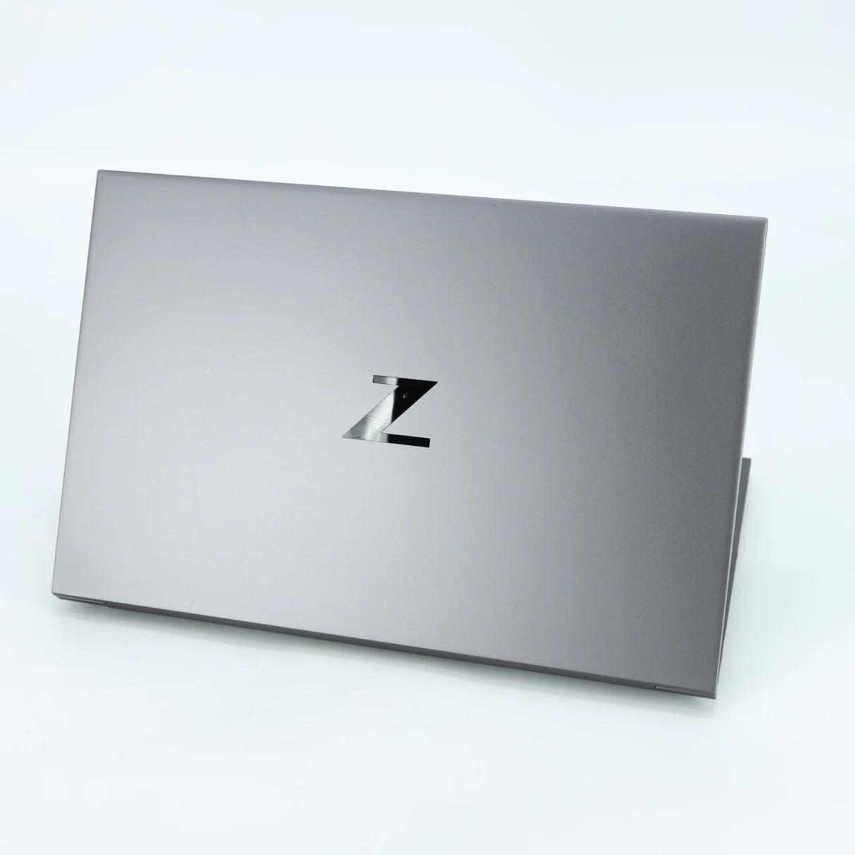 HP ZBook Studio 15 G8 – Core i7, 32GB RAM, 1TB SSD, RTX A3000 - Image 5