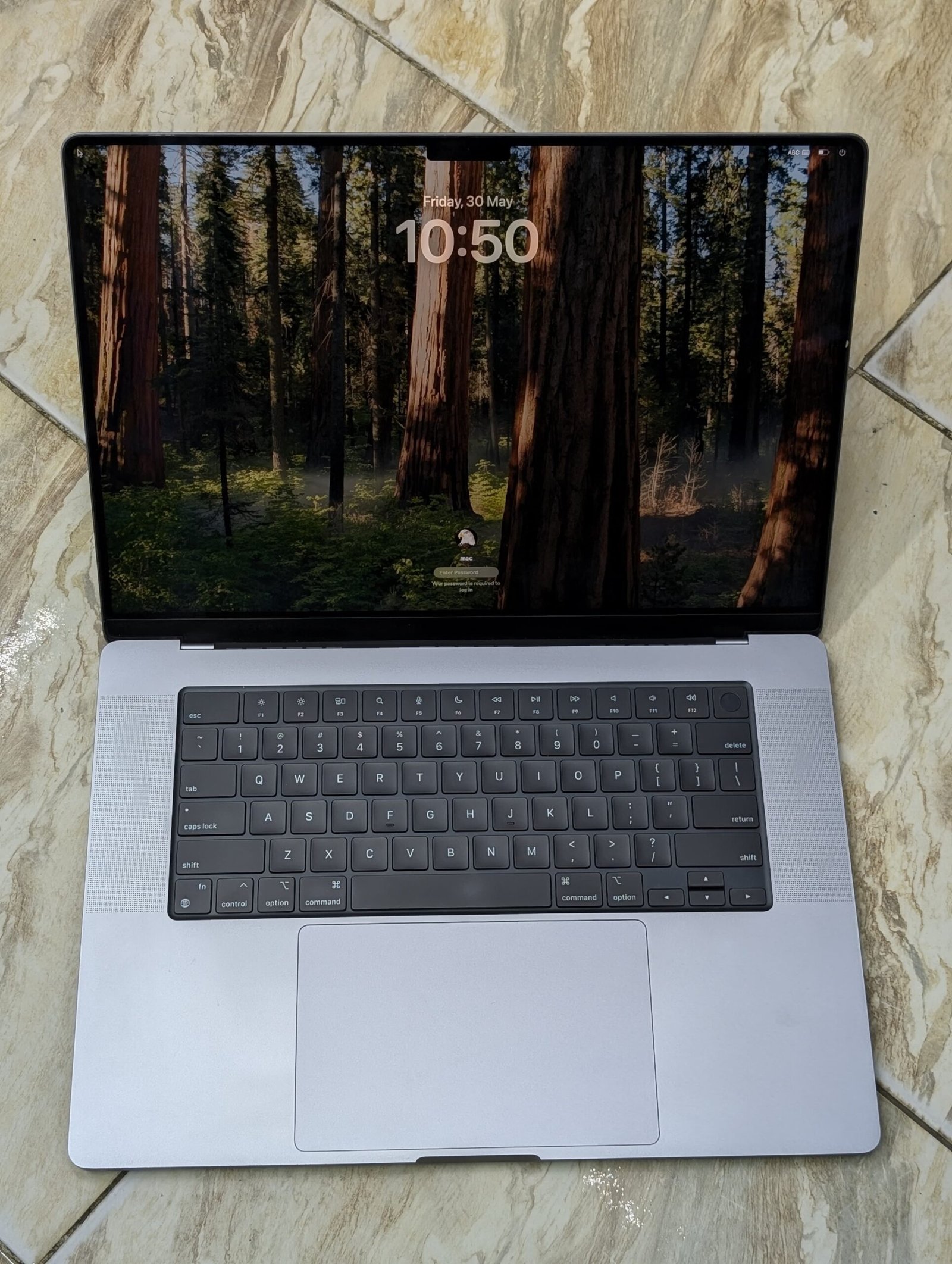 Apple MacBook Pro 16-inch M1 Pro (2021) – 32GB RAM, 512GB SSD, 10-Core CPU, Liquid Retina XDR – Ultimate Power for Creators & Pros"