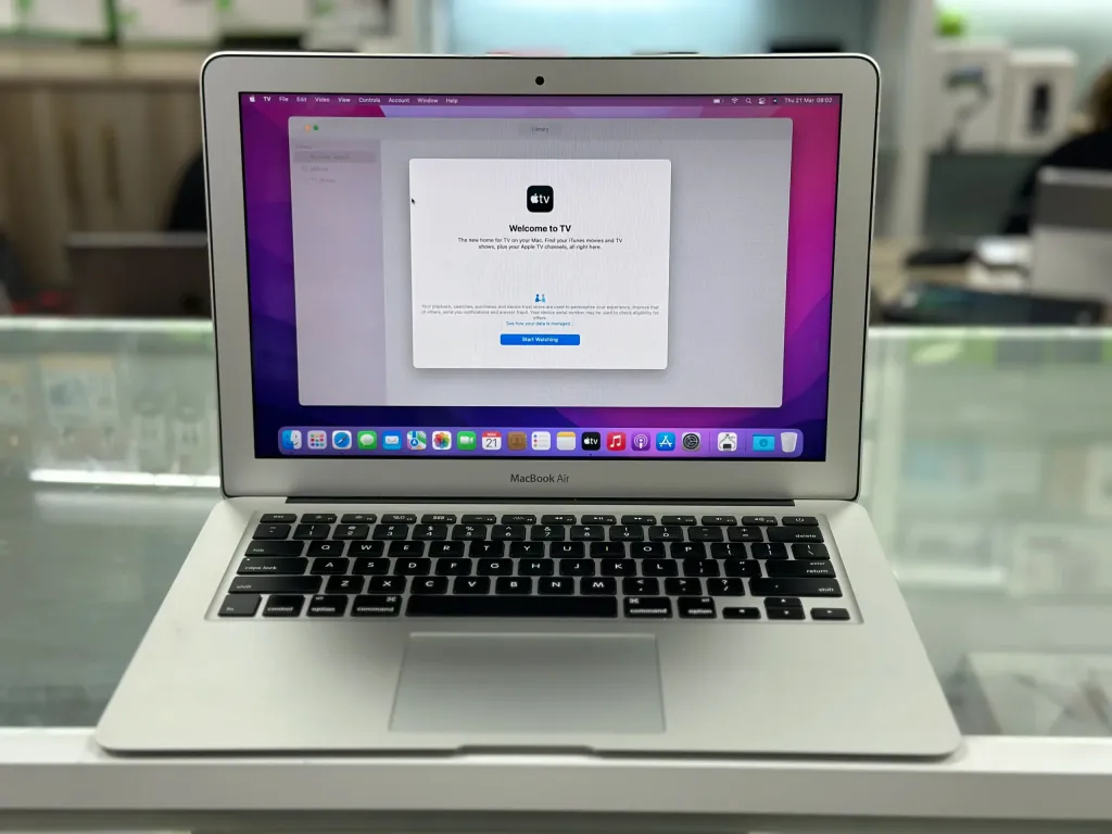 MACBOOK AIR 2017, 13 INCHES, INTE CORE I7 8GB 256SSD - Image 4